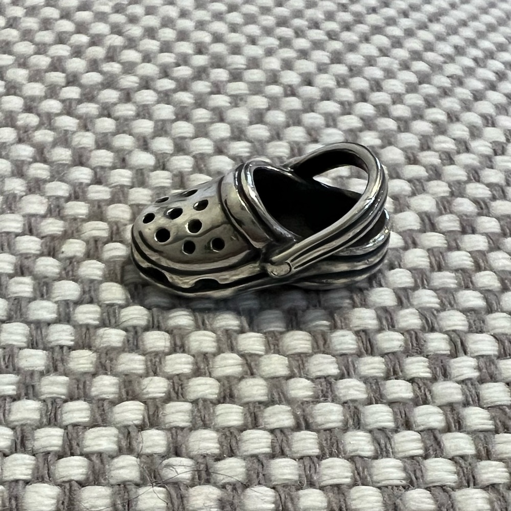 Retired croc charm